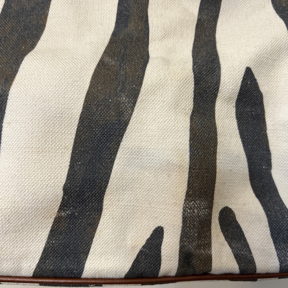 Dooney & Bourke Leather n Canvas Weekender Travel Zebra Satchel Tote Bag 17" lg - Picture 5 of 11